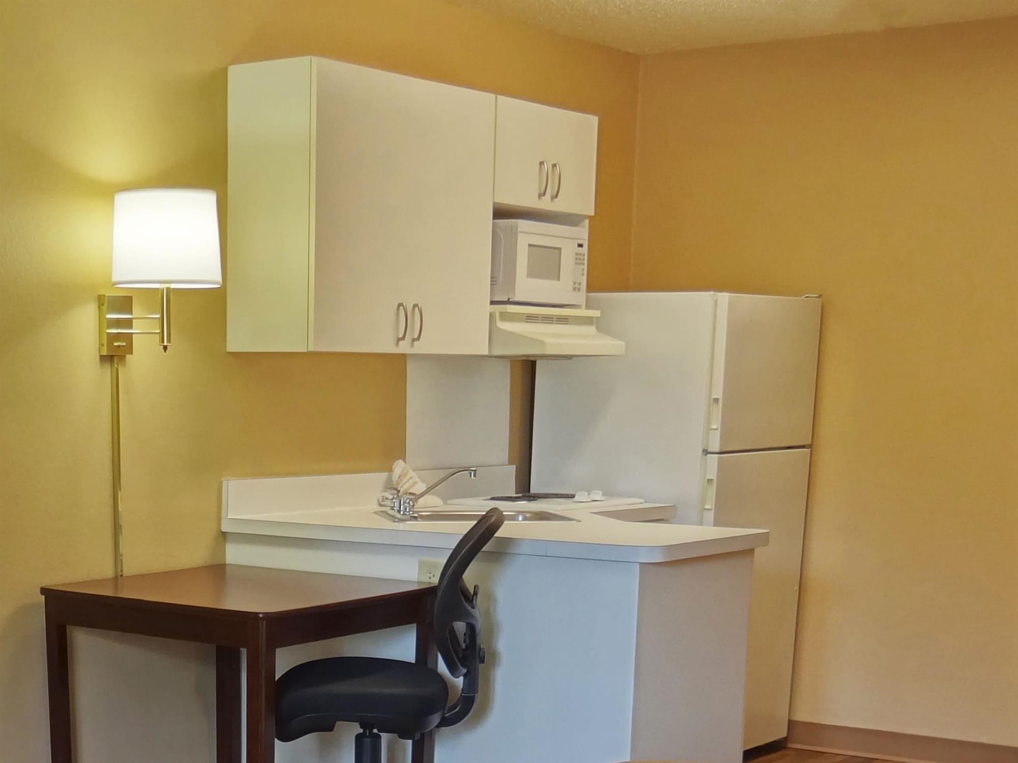 Extended Stay America Suites - Huntsville - Us Space And Rocket Center Екстериор снимка
