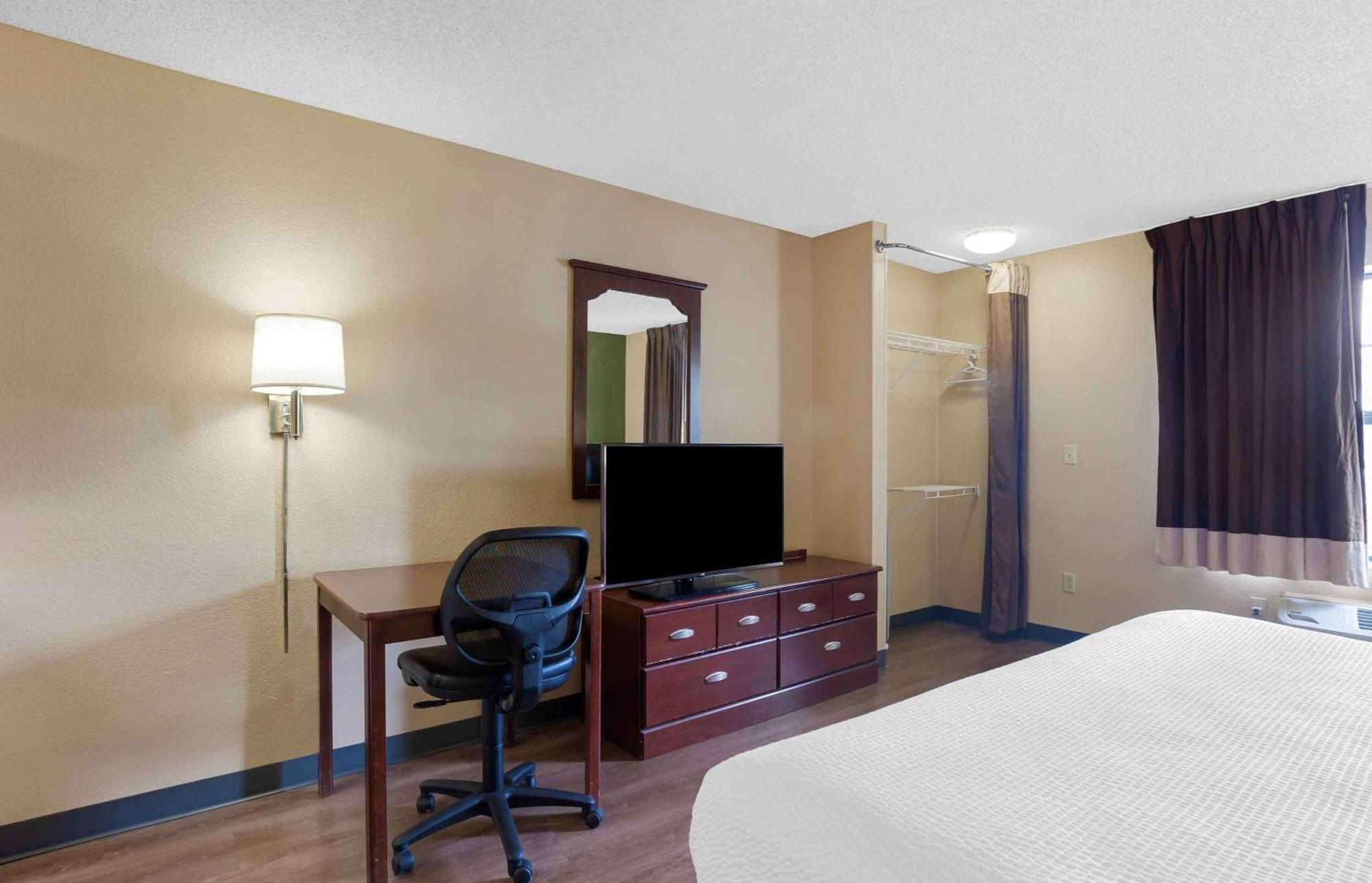 Extended Stay America Suites - Huntsville - Us Space And Rocket Center Екстериор снимка