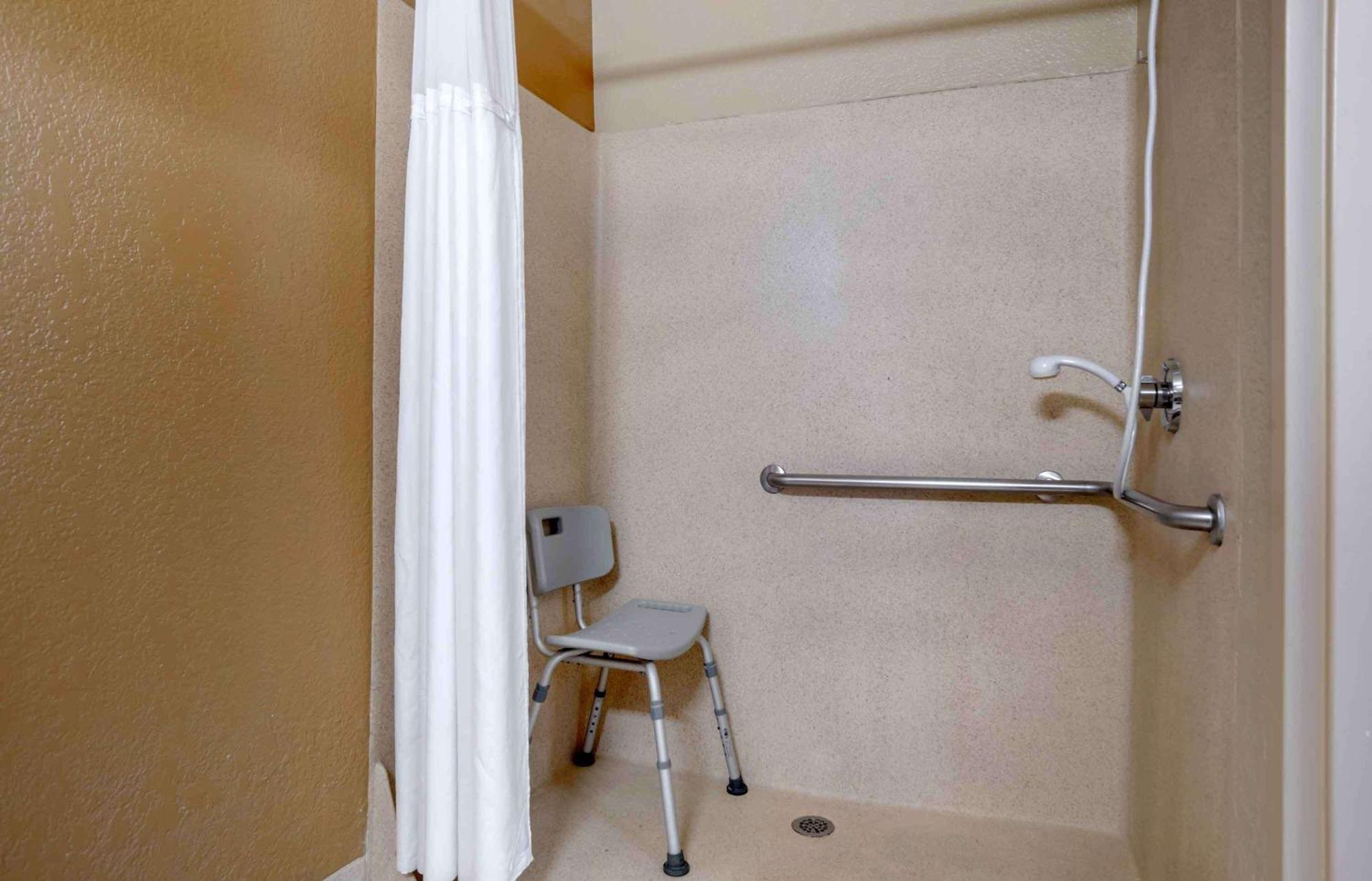 Extended Stay America Suites - Huntsville - Us Space And Rocket Center Екстериор снимка