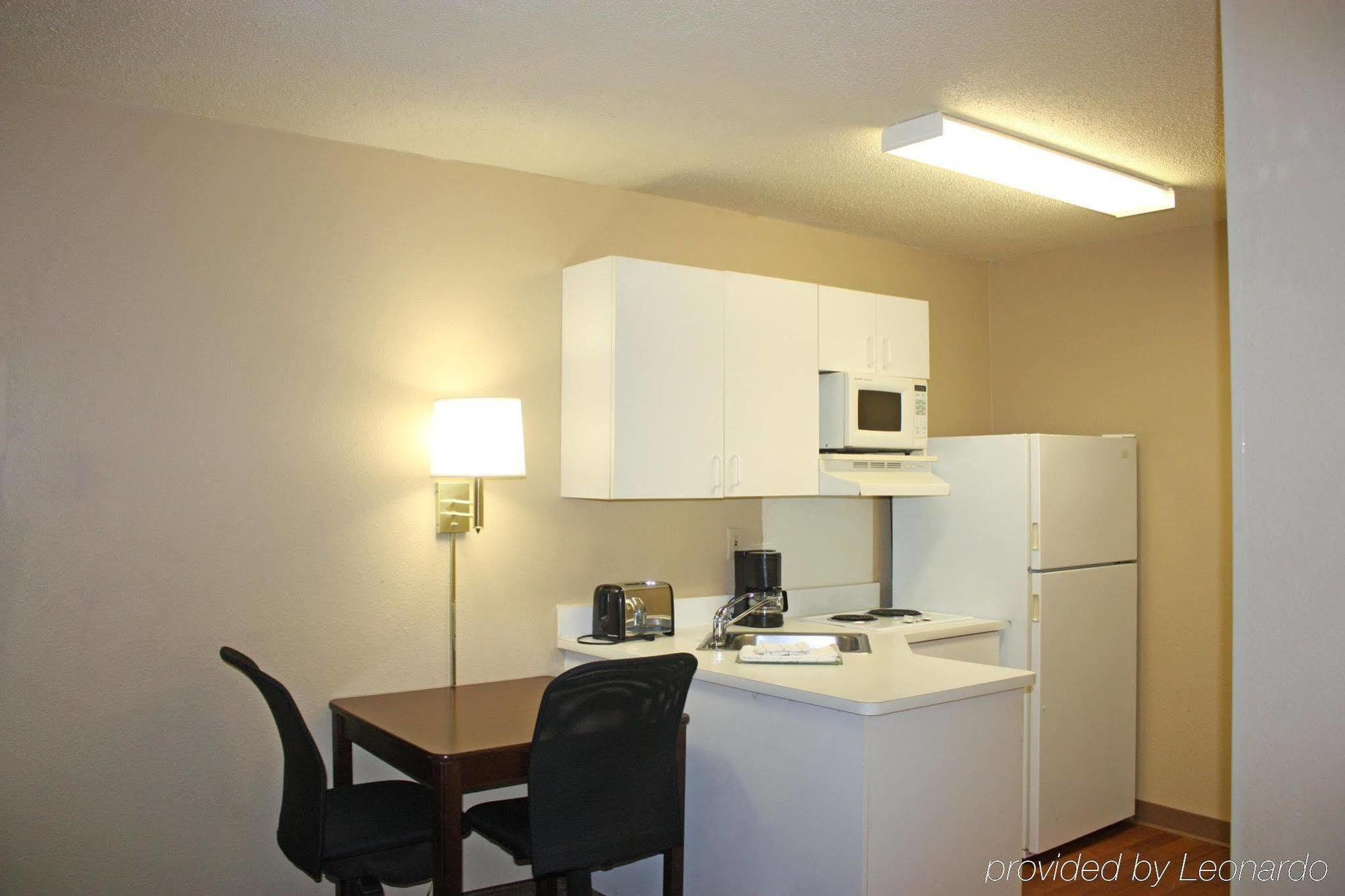 Extended Stay America Suites - Huntsville - Us Space And Rocket Center Екстериор снимка